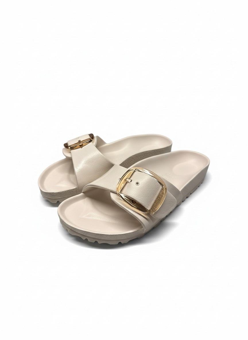 Madrid Big Buckle EVA Women Narrow eggshell | Bildmaterial bereitgestellt von SHOES.PLEASE.