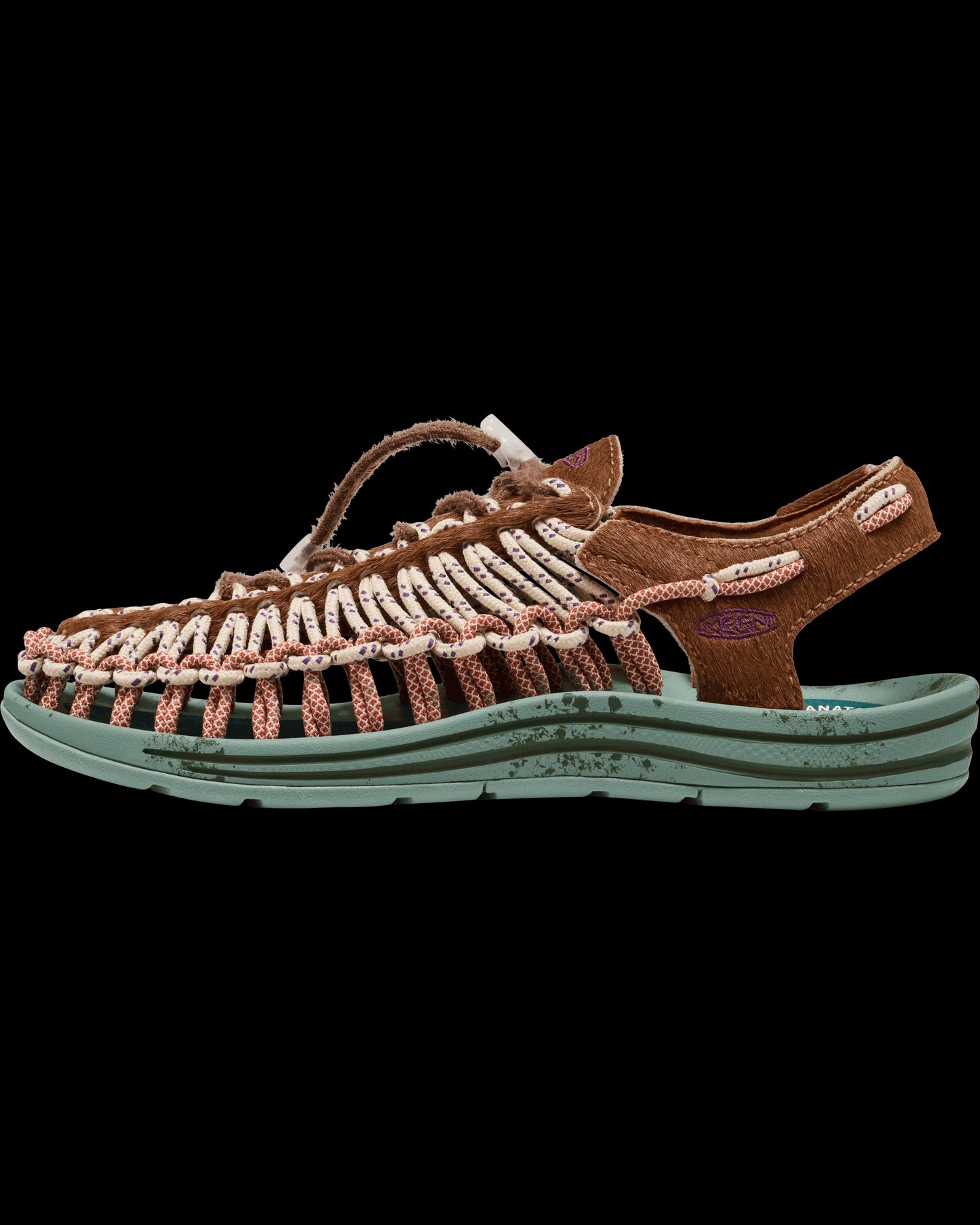 UNEEK LEA terrain roasted pecan | Bildmaterial bereitgestellt von SHOES.PLEASE.