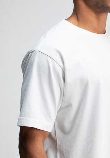 Army Loose Tee off white | Bildmaterial bereitgestellt von SHOES.PLEASE.