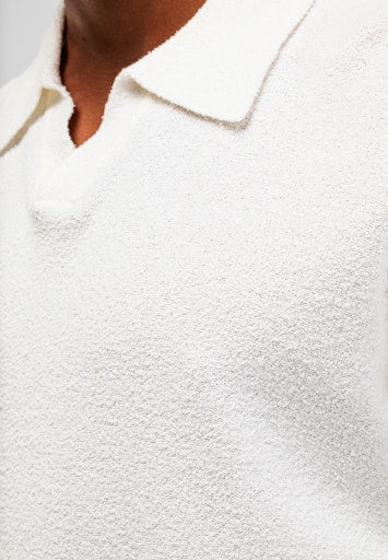 Boucle Knit Polo titan white | Bildmaterial bereitgestellt von SHOES.PLEASE.