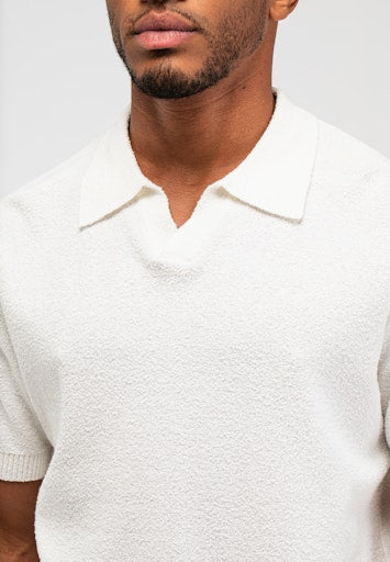 Boucle Knit Polo titan white | Bildmaterial bereitgestellt von SHOES.PLEASE.