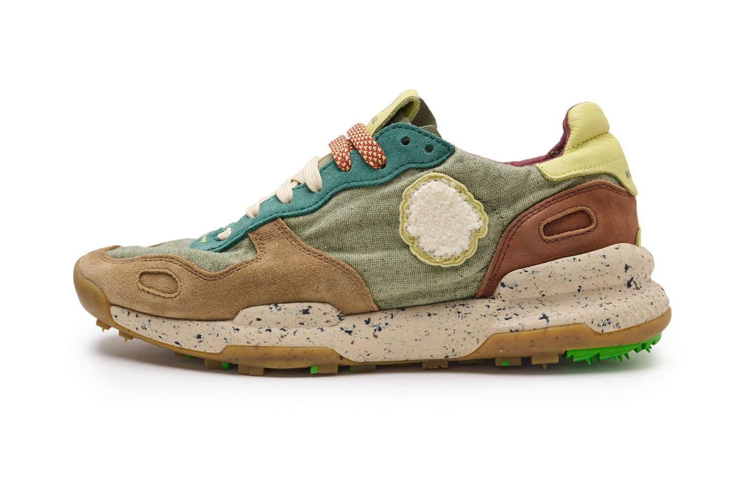 Satorisan| Bildmaterial bereitgestellt von SHOES.PLEASE.