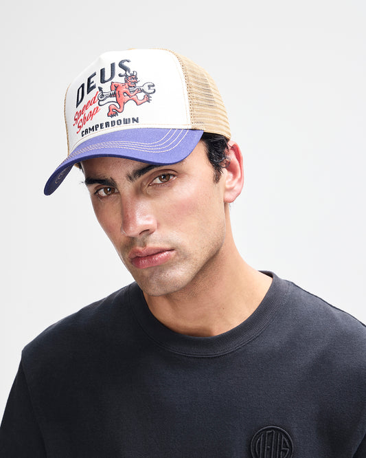 Dogleg Trucker dirty white