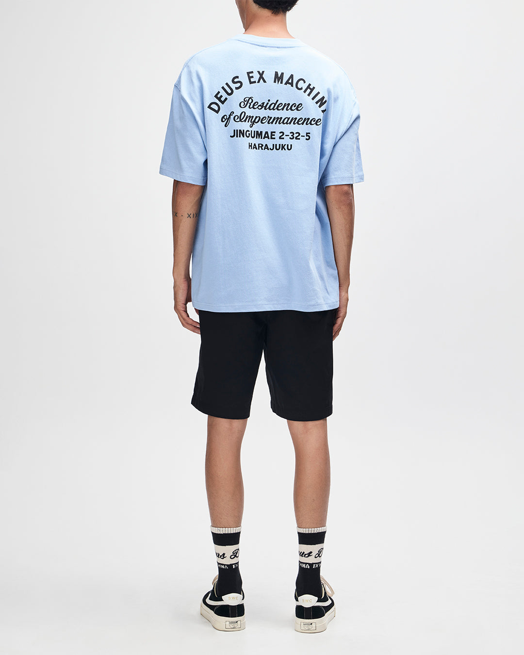 Harajuku Sign Tee cerulean blue | Bildmaterial bereitgestellt von SHOES.PLEASE.
