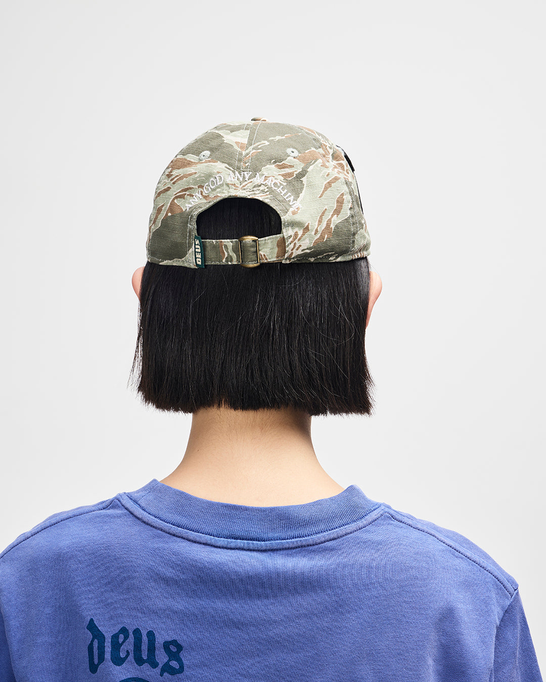 Hide & Seek Cap ground cover green | Bildmaterial bereitgestellt von SHOES.PLEASE.