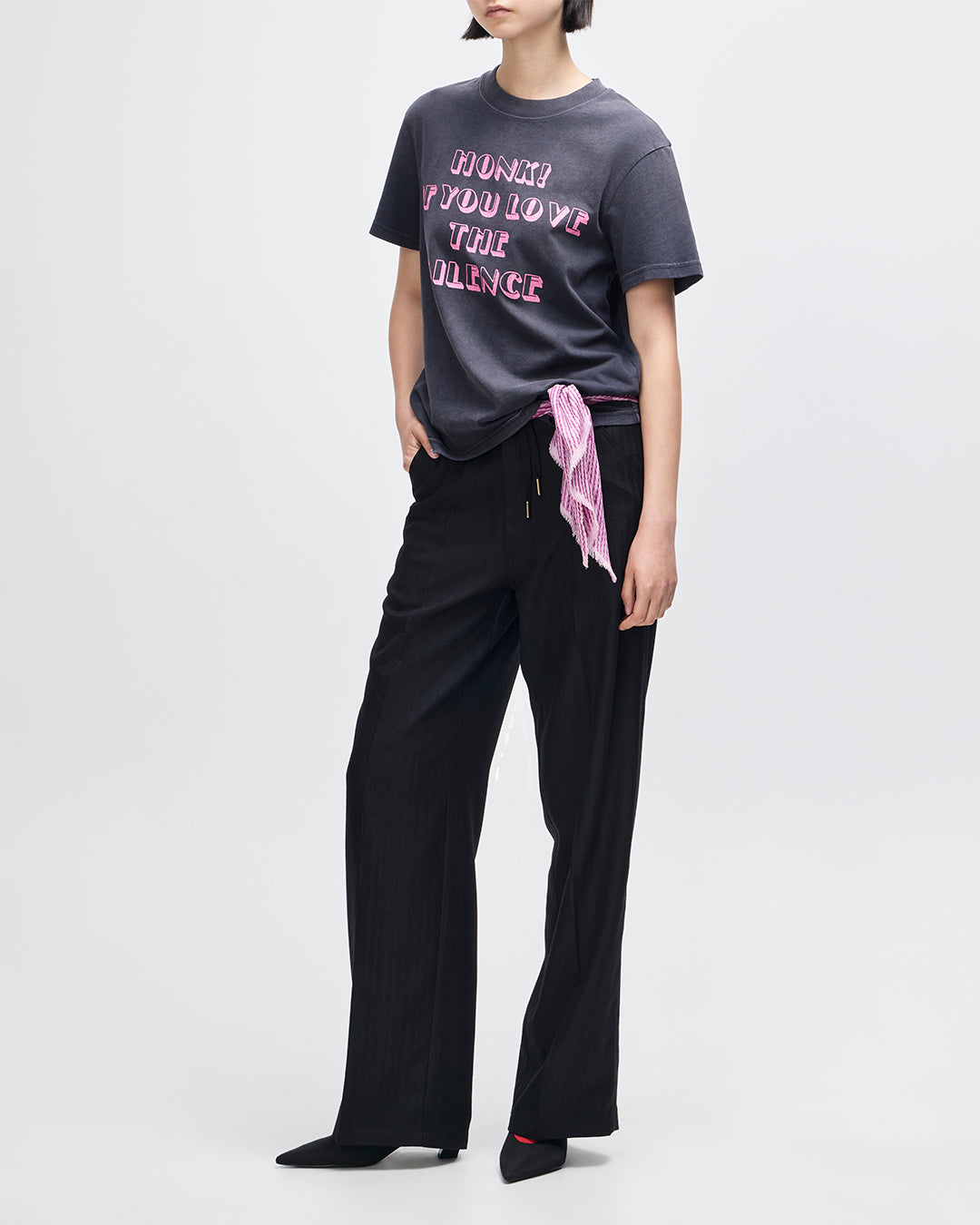 Honk! Tee black beauty | Bildmaterial bereitgestellt von SHOES.PLEASE.