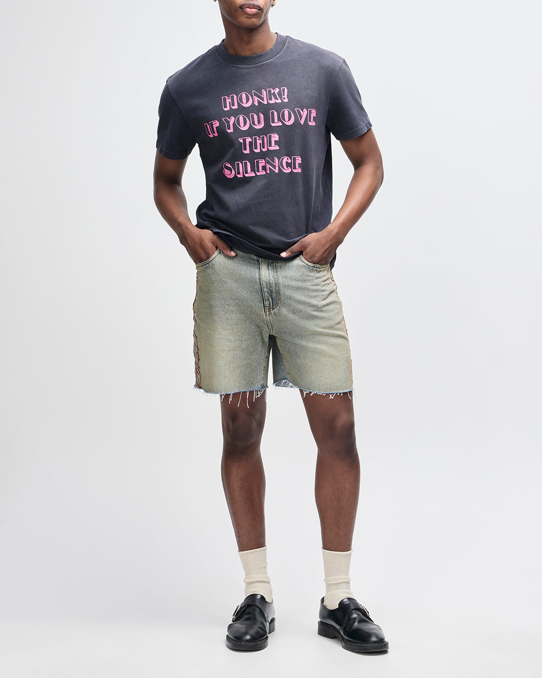 Honk! Tee black beauty | Bildmaterial bereitgestellt von SHOES.PLEASE.