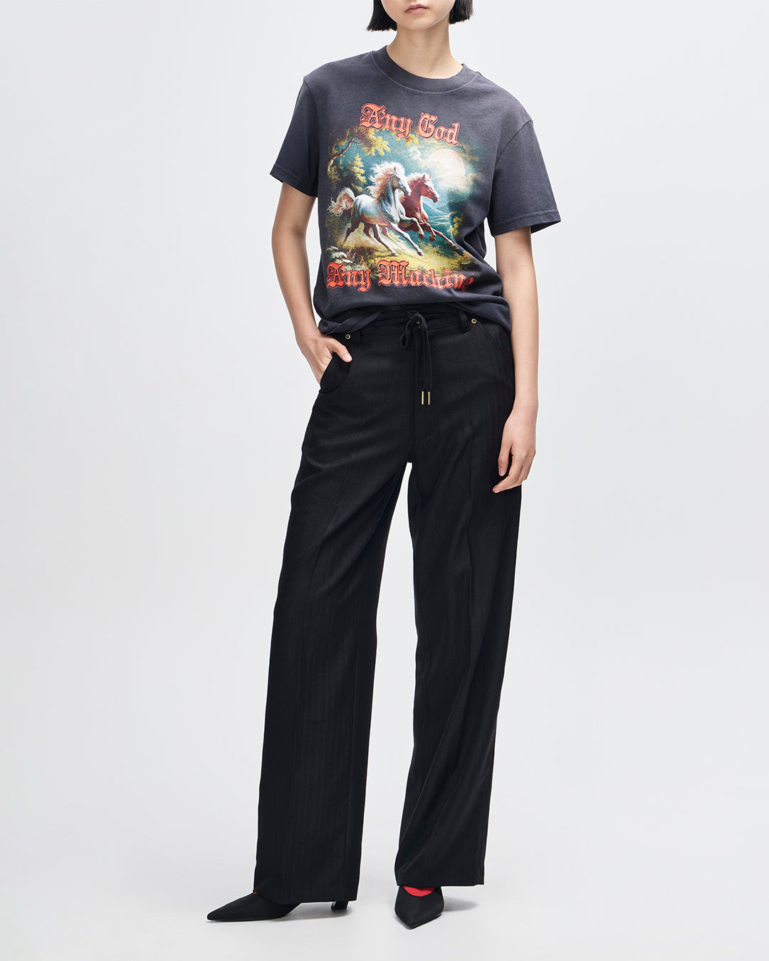 Horseplay Tee black beauty | Bildmaterial bereitgestellt von SHOES.PLEASE.