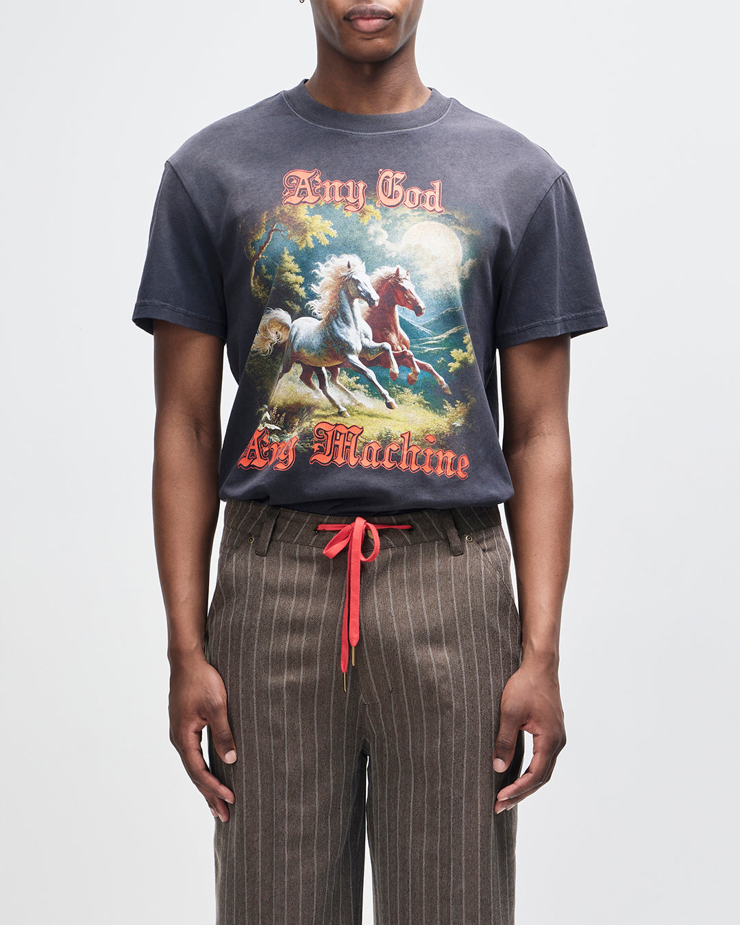 Horseplay Tee black beauty | Bildmaterial bereitgestellt von SHOES.PLEASE.