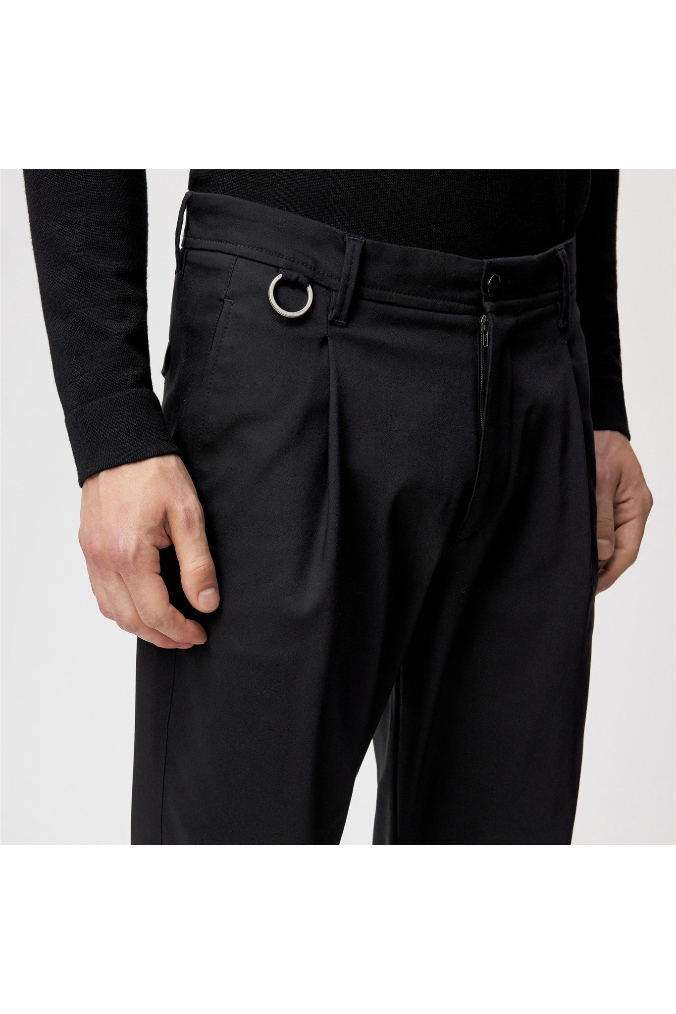 DEVYN 40670-122105-1000 black | Bildmaterial bereitgestellt von SHOES.PLEASE.
