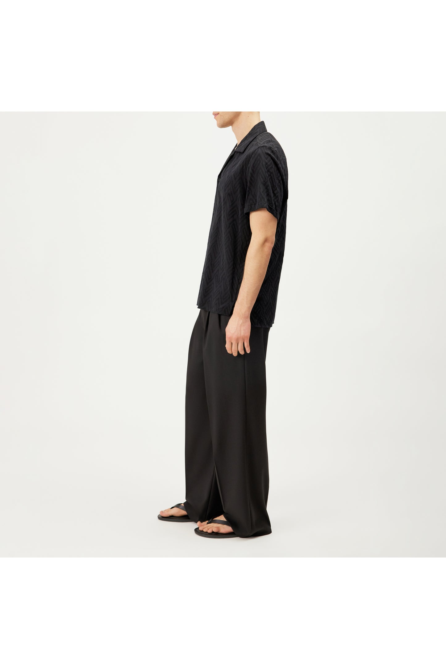 BIJAN_2 47356-140028-1000 black | Bildmaterial bereitgestellt von SHOES.PLEASE.