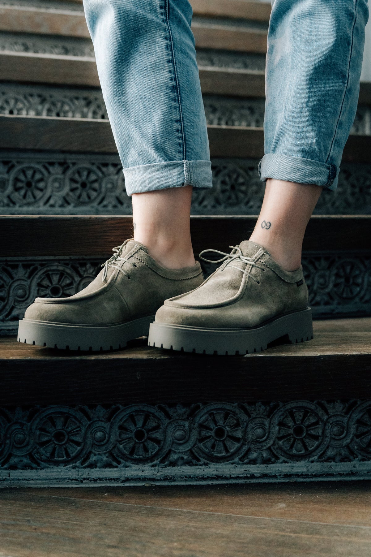 Guanto Nero Tr Taverna 7724 Ligh nero | Bildmaterial bereitgestellt von SHOES.PLEASE.