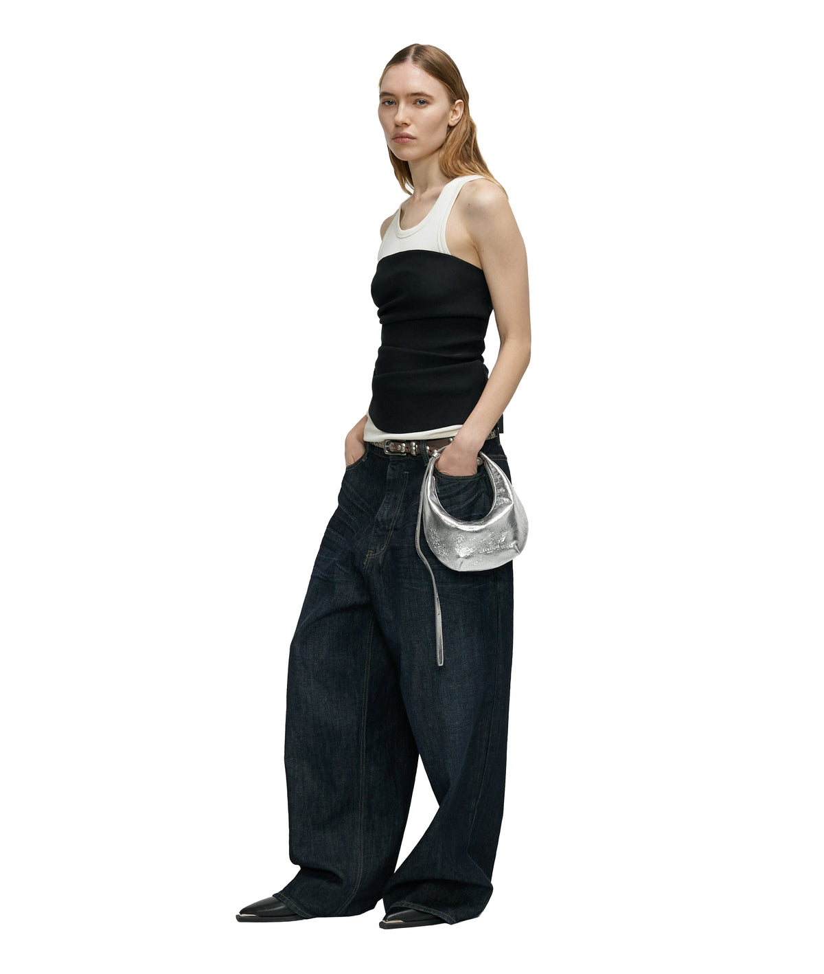 Ryker Hobo XS metallic silver | Bildmaterial bereitgestellt von SHOES.PLEASE.
