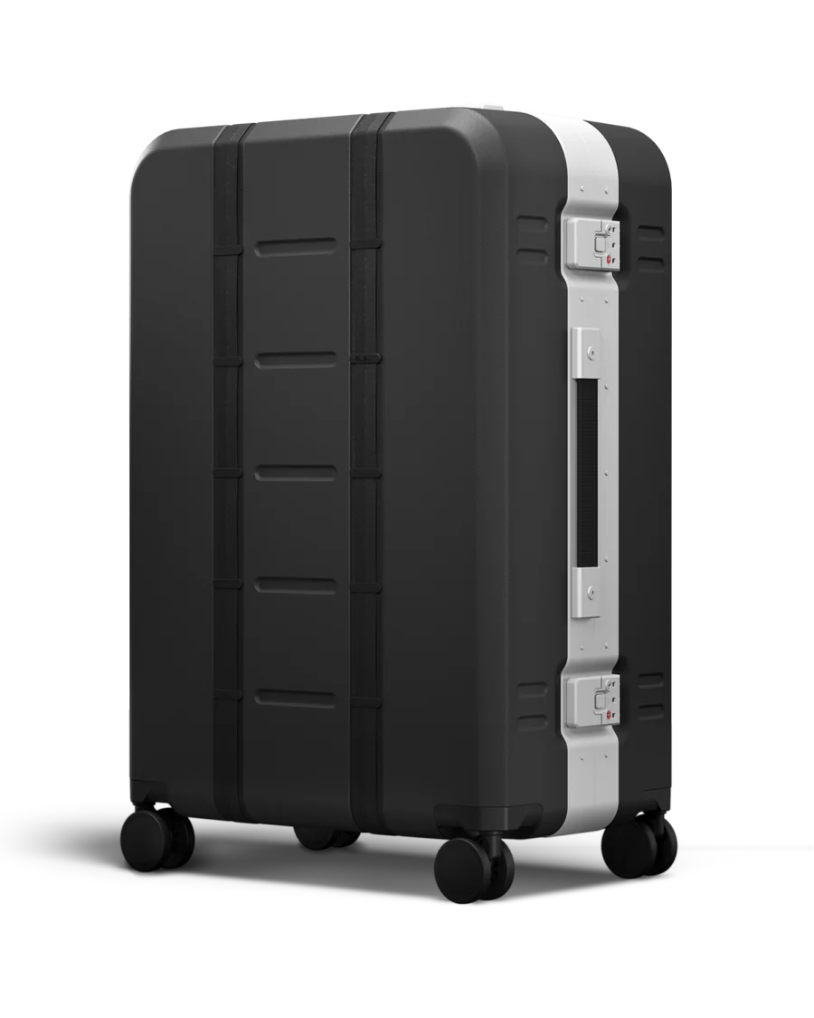 Ramverk Pro Check-in Luggage Large  silver | Bildmaterial bereitgestellt von SHOES.PLEASE.