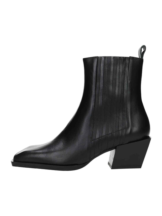 8332 Premier negro