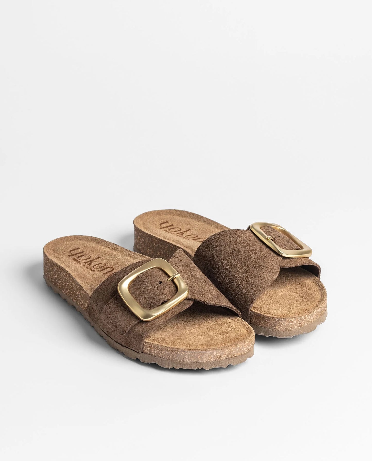 JERBA-114 Sandalia plana NOBUCK mocha | Bildmaterial bereitgestellt von SHOES.PLEASE.